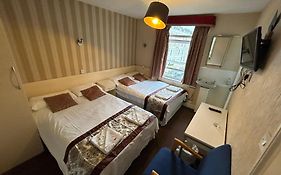 Earls Court Premier Inn